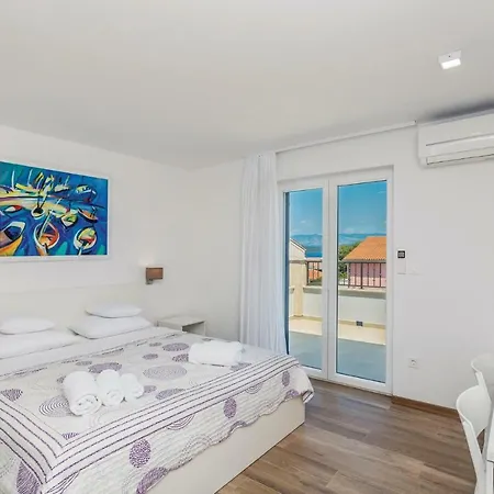Three-bedroom Holiday In Porat Nyaraló *