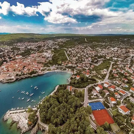 Three-bedroom Holiday In Porat Nyaraló